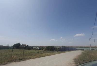 Vand teren de 550 m2 cu vedere superba la lac! - 2