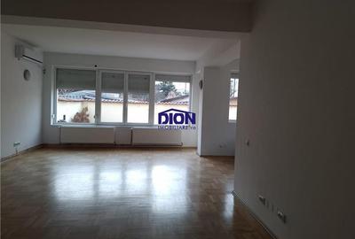 Vila individuala in Damaroaia - 2