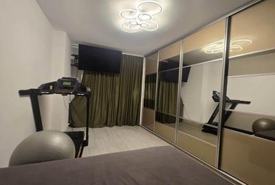 Apartament 4 camere în Crângași, 90 mp, 2 băi, renovat total,la 3 min de metrou - 9