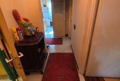 Vanzare apartament 3 camere Drumul Taberei etajul 1/4 decomandat 66 mp bloc 1977 - 18