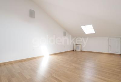 Apartament triplex modern cu 5 camere - 16
