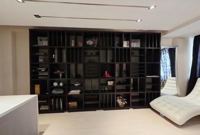 Apartament spațios cu 4 camere de închiriat în Mazepa – lângă Școala nr. 28 - 10