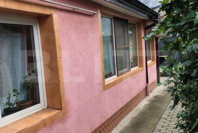 Casă individuală cu 2 camere în Central