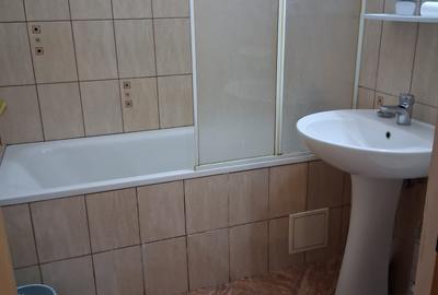 Aprtament 2 camere mobilat si utilat. - 35