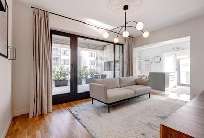 Apartament cu 3 camere decomandat, mobilat în Pipera