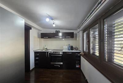 Chirie Apartament 3 camere decomandate. Zona Nord, str. 22 Decembrie - 8