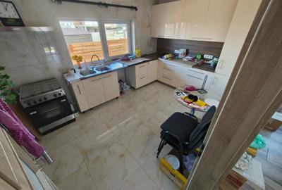 Reprezentare exclusivă | Casă   4 camere –Izvor Str. Hărmanului nr. 19G - 13