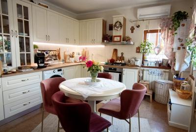 🙋Coiciu🔸Casa 3 Camere 72m² Teren 209m² Renovata  Mobilata Utilata Centrala - 1