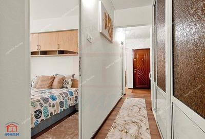 De închiriat apartament 3 camere, Micro 21 - 5