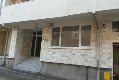 Peninsula - Piata Ovidiu, spatiu comercial, 125 mp., parter - 2