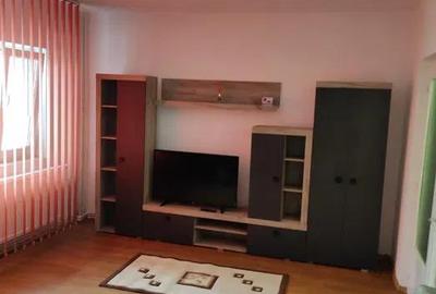 Apartament cu 2 camere decomandat, mobilat în Moara de foc