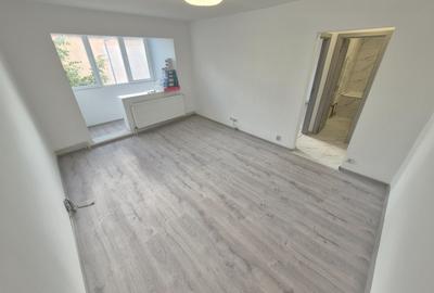 2Cam--Sagului-7 Min de Spitalul Judetean--Renovat--45MP-75.000 Euro!Neg - 1
