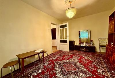 Apartament cu 2 camere semidecomandat în Aurel Vlaicu