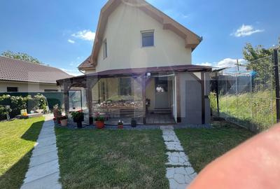 Casă individuală cu 3 camere în Paleu