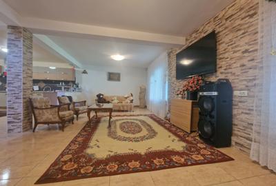 Valu lui Traian- Vila P+1, 4 camere, garaj, terasa, teren 716mp-260.000e neg - 40