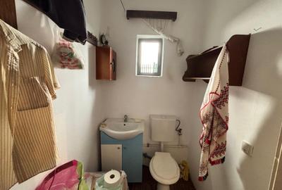 Casă +Teren Rm. Vâlcea str. N. Bălcescu - 12