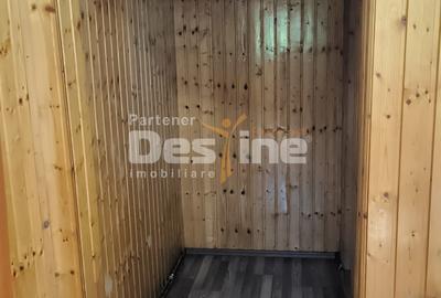Casă P+E+M + corp secundar , 240 mp teren , 2 garaje , Metrou Bazilescu - 9