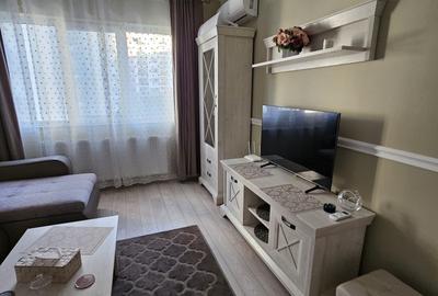Apartament cu 2 camere decomandat în Regie