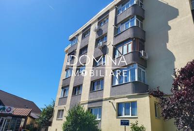 Vânzare apartament cu 2 camere în zonă semicentrală, str. Revolutiei - 11