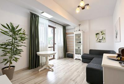 Apartament cu 2 camere decomandat, mobilat în Metalurgiei