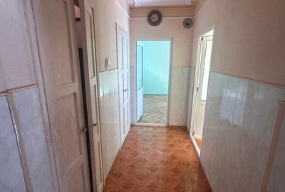 Apartament cu 2 camere decomandat, etajul 4/10, zona Alexandru cel Bun - 2