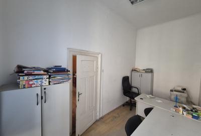 Apartament 2 camere, ultracentral Arad, Imobil reabilitat, Comision 0% - 13