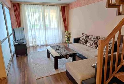 Apartament cu 3 camere decomandat în Tudor