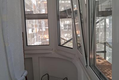 Piata Muncii-Alba iulia  Garsoniera 40 mp,mobilata modern,utilata,bloc mixt 350€ - 18