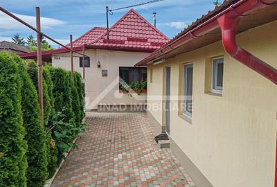 Casa individuala, 100 mp utili, 242 mp teren, Str. Trandafirilor - 7
