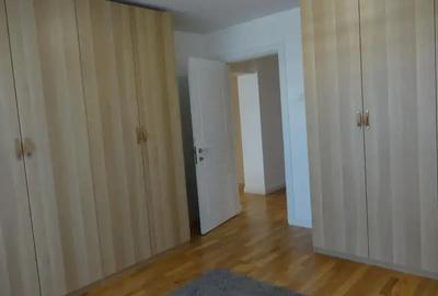 PIATA ALBA IULIA, DECEBAL, MUNCII 3 CAMERE CENTRALA PROPRIE - 11
