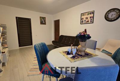 Apartament cu 3 camere decomandat, mobilat în Șelimbăr