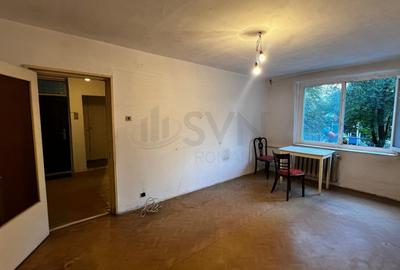 Apartament cu 3 camere decomandat în Vatra Luminoasă