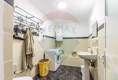 Casă / Vilă de vânzare Picior de Munte, Dambovita - 8