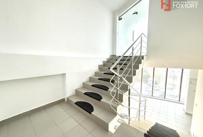 Cladire comerciala cu regim de inaltime P+2 E+M, suprafata 550 mp de inchiriat - 11