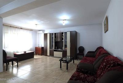 Castelu - Str. Florilor, casa din 2012, teren 737 mp si 106 mp utili - 11