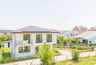 Vila  in promotie, panouri, pompa de caldura, intretinere - 500ron/luna - 7