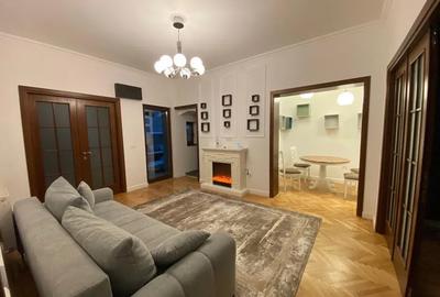 Apartament cu 3 camere decomandat, mobilat în Aviatorilor