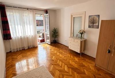Apartament cu 3 camere circular în Cornișa
