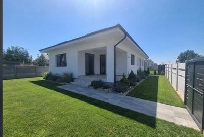 ​Casă Individuală pe Un Singur Nivel – Eleganță, Confort și Calitate Premium! - 1