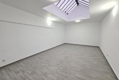 Spatiu comercial in Campina--34 mp--370e - 4