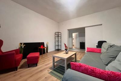 Apartament cu 2 camere decomandat, mobilat în Girocului