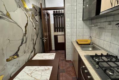 2 camere - Bulevardul Constantin Brancoveanu - - 8