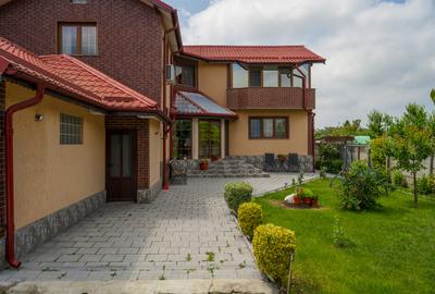 Casă individuală cu 6 camere în Afumați