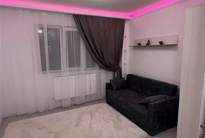 Vanzare camera camin renovata complet - 2