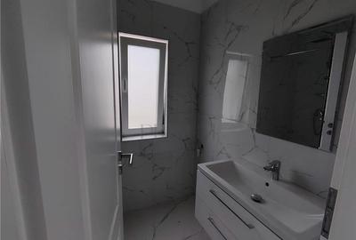 Duplex pe plan - canalizare - 4 camere - 8