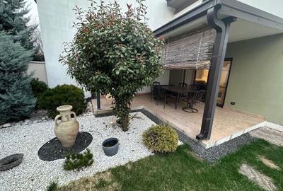 Duplex cu 5 camere în Aradului