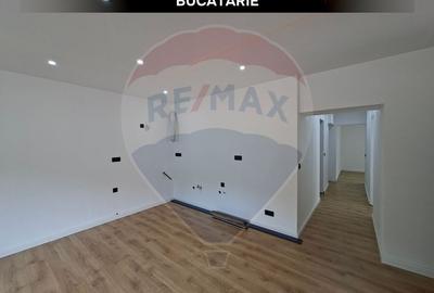 Casa de vanzare completa renovata Valea Rosie La 500 m de Parcul Mare - 1