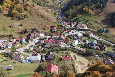 Casă/ Pensiune la gri de vânzare Dâmbovicioara, Piatra Craiului - 2