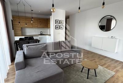 Apartament cu 3 camere decomandat în Aradului