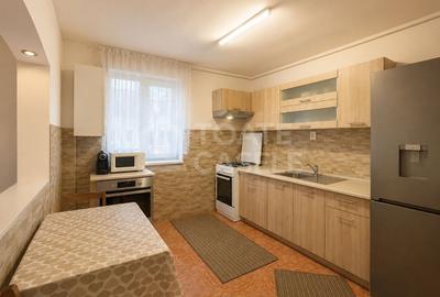 Apartament cu 3 camere semidecomandat în Gheorgheni